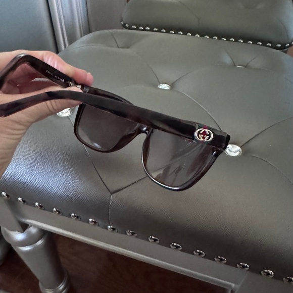 Gucci sunglasses - Picture 1 of 7